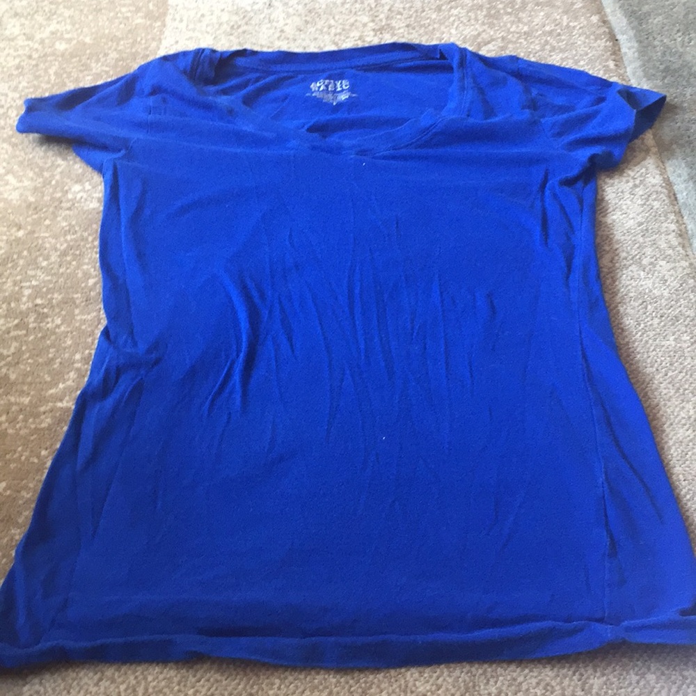 Fitted Blue T-shirt